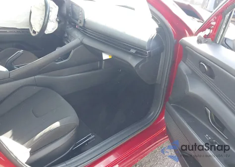 2025 Hyundai Elantra Sel Sport z USA, uszkodzony, nr VIN KMHLM4DG7SU880119